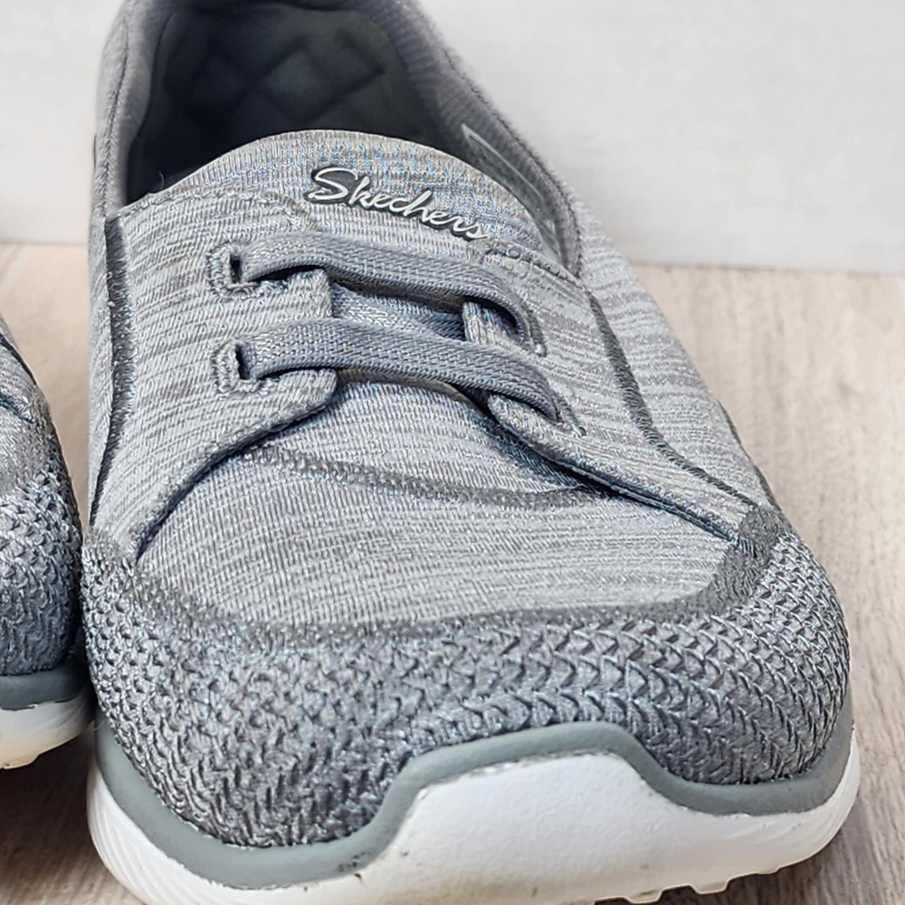 Skechers Microburst 2.0 Slip On Topnotch  Womens Size  8 Gray  Memory Foam - Picture 4 of 10